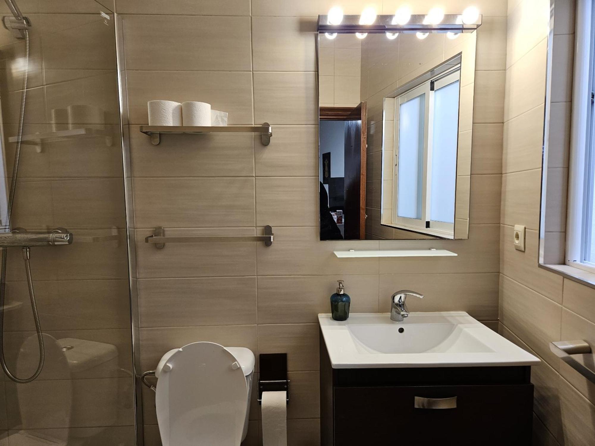 Apartamento Mayte كونيل ذي لا فرونتيرا المظهر الخارجي الصورة